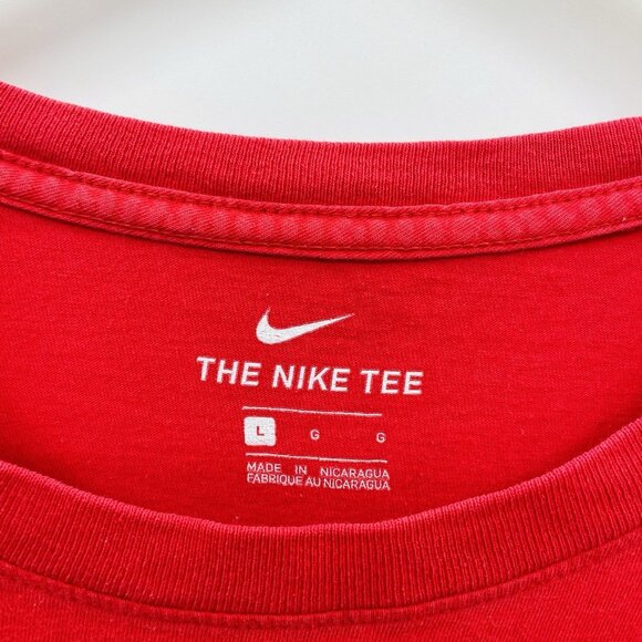 Nike Sportswear Mens Size Large Logo Short Sleeve Crew Neck T-shirt in Red 1413 - Picture 4 of 5